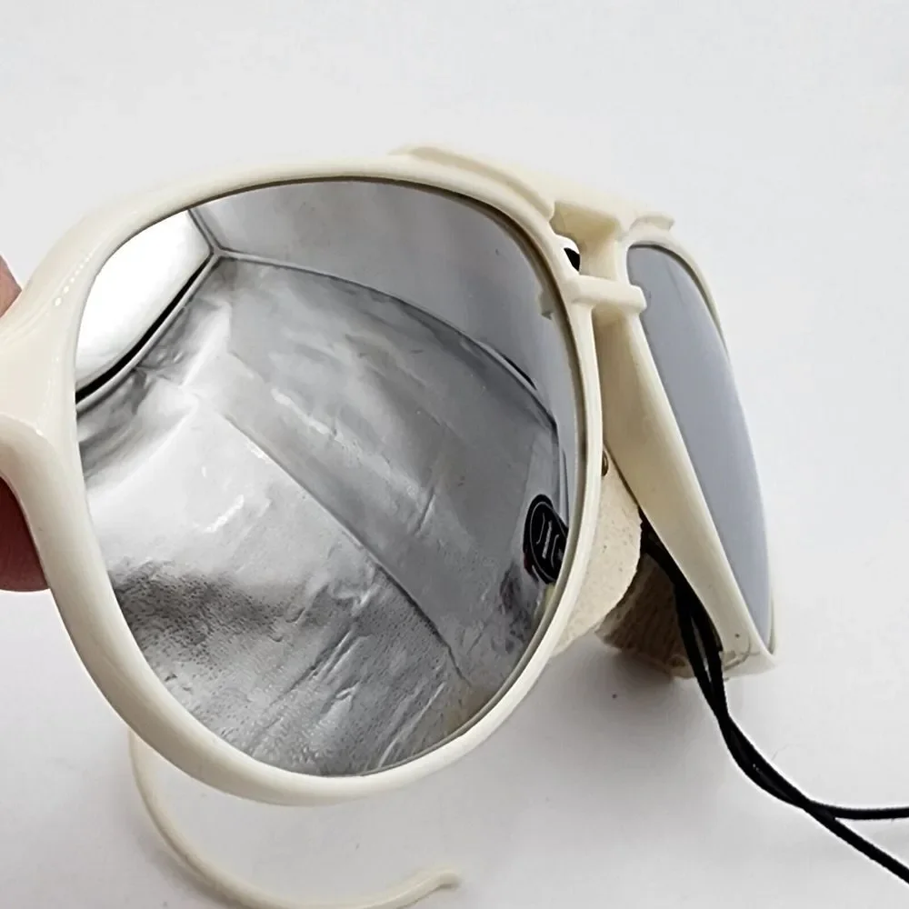 Vintage Unisex‎ Pre-Owned Mountaineering Sunglasses Made in France (Read)